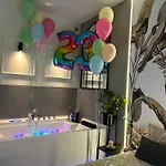 Jacuzzi - Relax דירה גדנסק